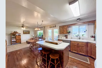 1124 W 2700 S, Syracuse, UT 84075 - Photo 15