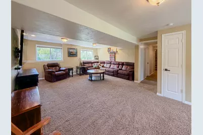 1124 W 2700 S, Syracuse, UT 84075 - Photo 27