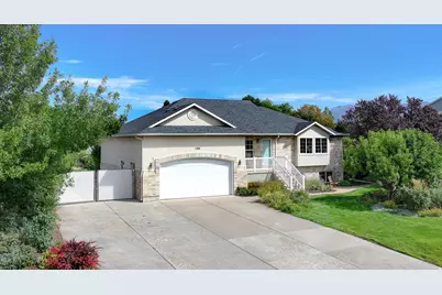 1124 W 2700 S, Syracuse, UT 84075 - Photo 1