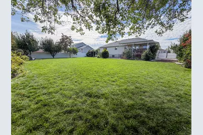 1124 W 2700 S, Syracuse, UT 84075 - Photo 33