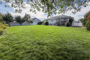 1124 W 2700 S, Syracuse, UT 84075 - Photo 33