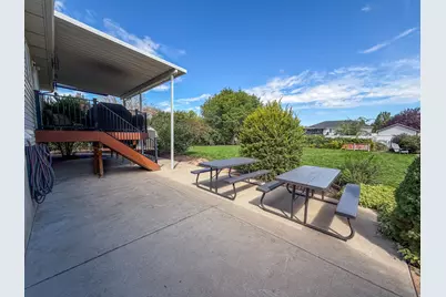 1124 W 2700 S, Syracuse, UT 84075 - Photo 39