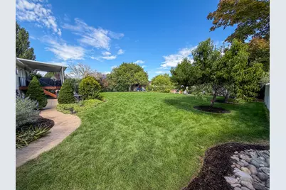 1124 W 2700 S, Syracuse, UT 84075 - Photo 37