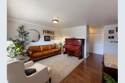 1124 W 2700 S, Syracuse, UT 84075 - Photo 5