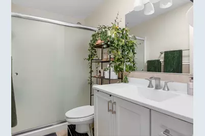2744 E 7265 S, Cottonwood Heights, UT 84121 - Photo 15
