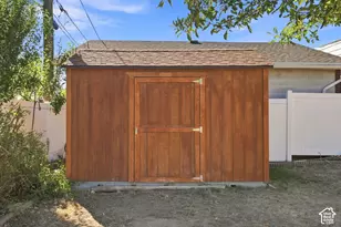 182 E 6715 S, Midvale, UT 84047 - Photo 41