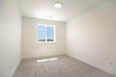 497 W 1800 N, Harrisville, UT 84404 - Photo 15