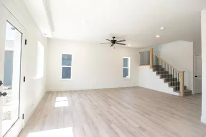 497 W 1800 N, Harrisville, UT 84404 - Photo 5