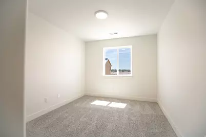 497 W 1800 N, Harrisville, UT 84404 - Photo 13