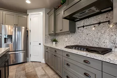 570 W Cascade Meadows Loop, Midway, UT 84049 - Photo 9