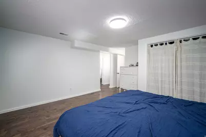 4533 S Tanglewood Dr E, Holladay, UT 84117 - Photo 27