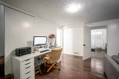 4533 S Tanglewood Dr E, Holladay, UT 84117 - Photo 21