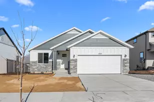 1749 S Sageberry Dr, Santaquin, UT 84655 - Photo 1