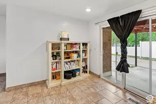 3856 S 7160 W, West Valley, UT 84128 - Photo 7