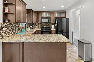 3856 S 7160 W, West Valley, UT 84128 - Photo 7