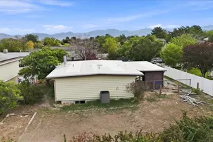 3856 S 7160 W, West Valley, UT 84128 - Photo 49