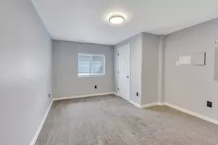 5386 W Little Water Peak Dr, Riverton, UT 84096 - Photo 43