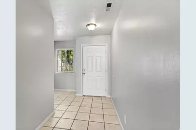 10563 S Sage Creek Rd W, South Jordan, UT 84009 - Photo 3