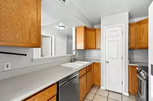 10563 S Sage Creek Rd W, South Jordan, UT 84009 - Photo 13