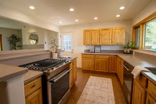 3005 S Plateau Dr, Salt Lake City, UT 84109 - Photo 11