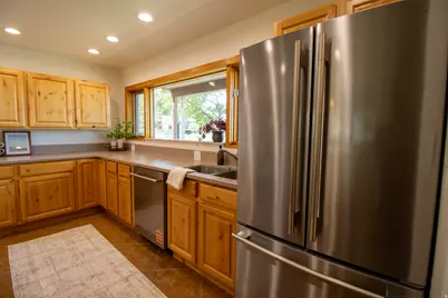 3005 S Plateau Dr, Salt Lake City, UT 84109 - Photo 13
