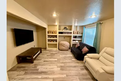7947 N Wycliffe Way, Eagle Mountain, UT 84005 - Photo 15