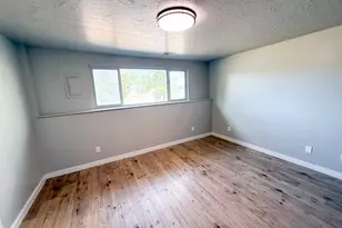 100 N 450 W, Layton, UT 84041 - Photo 9