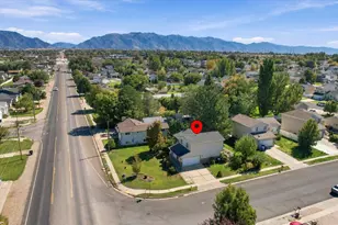 2459 W 1800 N, Clinton, UT 84015 - Photo 3