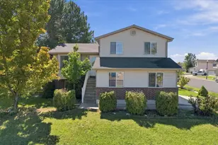 2459 W 1800 N, Clinton, UT 84015 - Photo 9