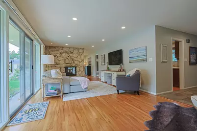 2924 E Robidoux Rd, Sandy, UT 84093 - Photo 29
