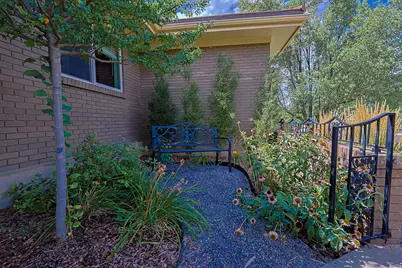 2924 E Robidoux Rd, Sandy, UT 84093 - Photo 9