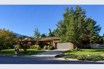 2924 E Robidoux Rd, Sandy, UT 84093 - Photo 1