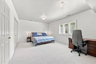 1592 E Federal Heights Dr, Salt Lake City, UT 84103 - Photo 35