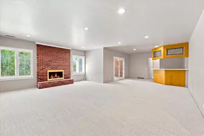 1592 E Federal Heights Dr, Salt Lake City, UT 84103 - Photo 27