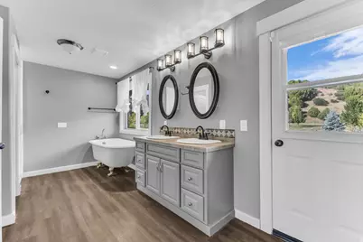615 E Cherry Canyon Dr, Wanship, UT 84017 - Photo 21