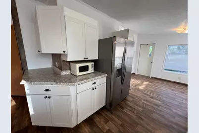 461 E 500 S, Roosevelt, UT 84066 - Photo 7