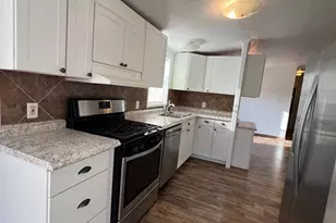 461 E 500 S, Roosevelt, UT 84066 - Photo 9