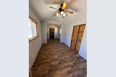 461 E 500 S, Roosevelt, UT 84066 - Photo 23