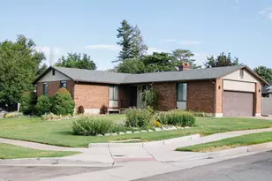 1157 Creekview Dr, Fruit Heights, UT 84037 - Photo 3