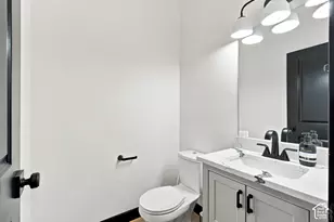 7515 S Lucca Ct, Midvale, UT 84047 - Photo 17