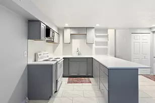 2395 N 1450 E, Layton, UT 84040 - Photo 23