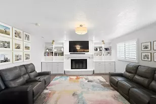 2395 N 1450 E, Layton, UT 84040 - Photo 11