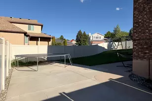 2395 N 1450 E, Layton, UT 84040 - Photo 39