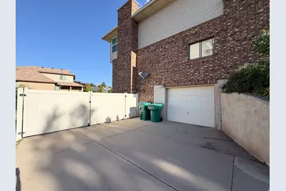 2395 N 1450 E, Layton, UT 84040 - Photo 37