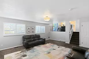 2395 N 1450 E, Layton, UT 84040 - Photo 13