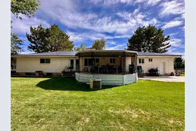95 E 600 N, Nephi, UT 84648 - Photo 47