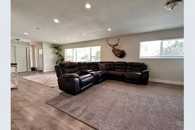 95 E 600 N, Nephi, UT 84648 - Photo 9