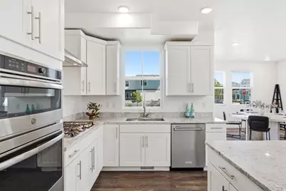 5208 W Dock St S, South Jordan, UT 84009 - Photo 11