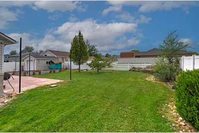 13382 S 2480 W, Riverton, UT 84065 - Photo 33