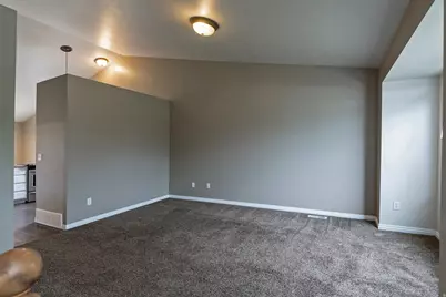 13382 S 2480 W, Riverton, UT 84065 - Photo 7